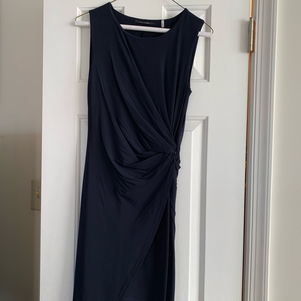 NWT Navy Tahari Dress size XS